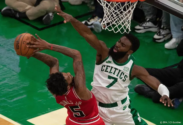 basketballers chicago bulls verslaan ook boston celtics
