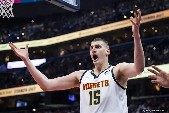 basketballers denver nuggets plaatsen zich voor play offs nba