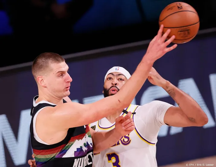 basketballers denver nuggets verkleinen achterstand