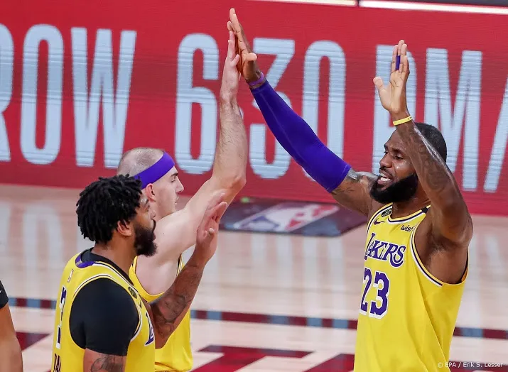 basketballers la lakers hebben nog een zege nodig