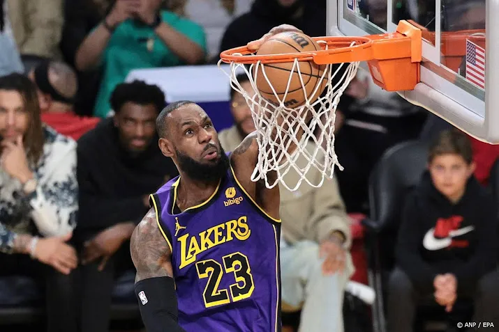 basketballers lakers boeken zege na kritiek van vedette james