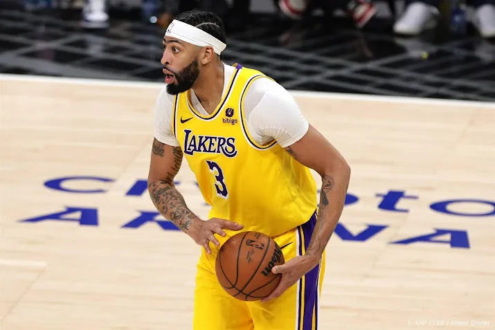 basketballers lakers op weg naar play offs nba