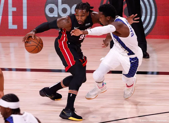 basketballers miami heat door in play offs nba