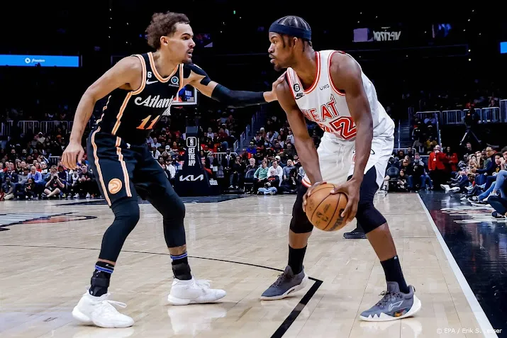 basketballers miami heat stoten bucks uit play offs
