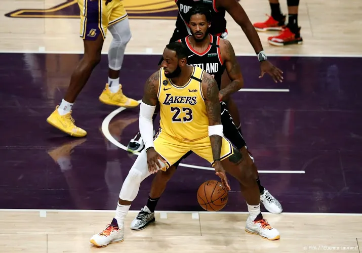 basketballers van la lakers verliezen eerste duel na dood bryant