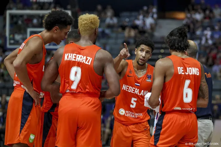 basketballers verliezen opnieuw en lopen knock outfase ek mis
