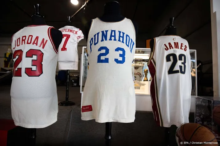 basketbalshirts jordan en obama leveren recordbedragen op