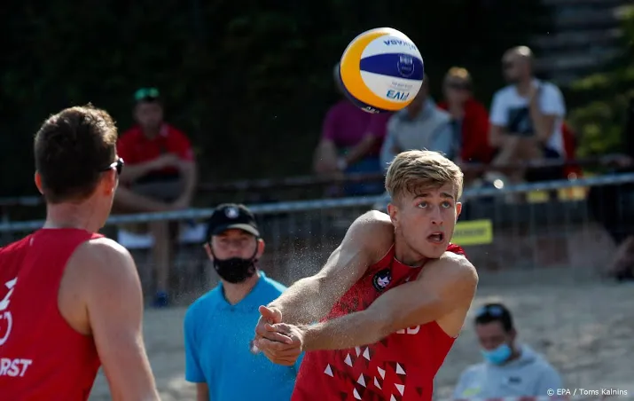 beachvolleyballers starten ek in letland met zege