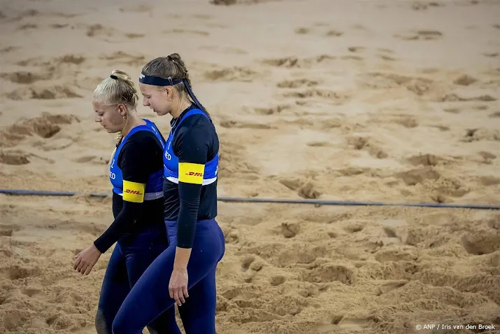 beachvolleybalsters stam en schoon missen finale in espinho