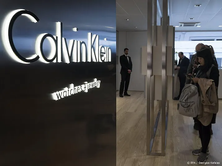 bedrijf achter calvin klein en tommy hilfiger schrapt banen