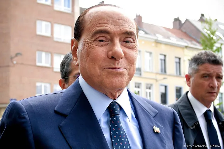 bedrijf berlusconi neemt belang in duitse tv