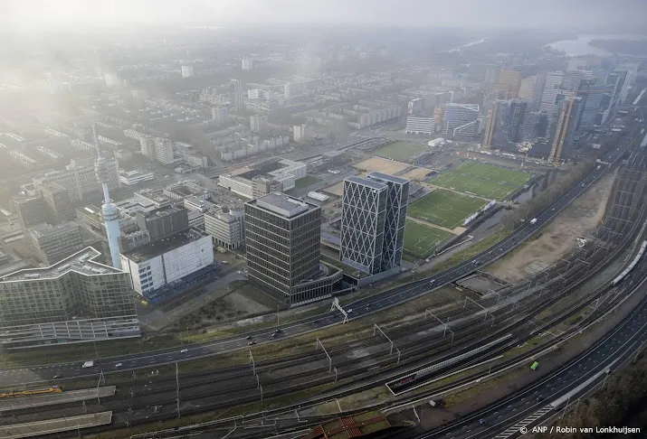 bedrijven op de zuidas gaan s nachts het licht uitdoen