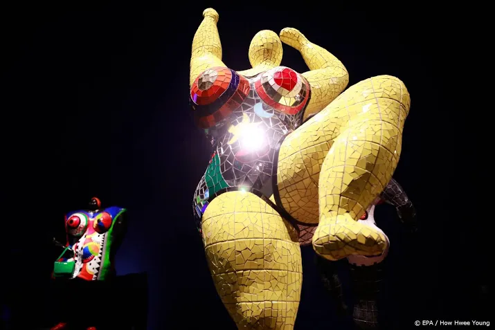 beelden aan zee viert jubileum met niki de saint phalle