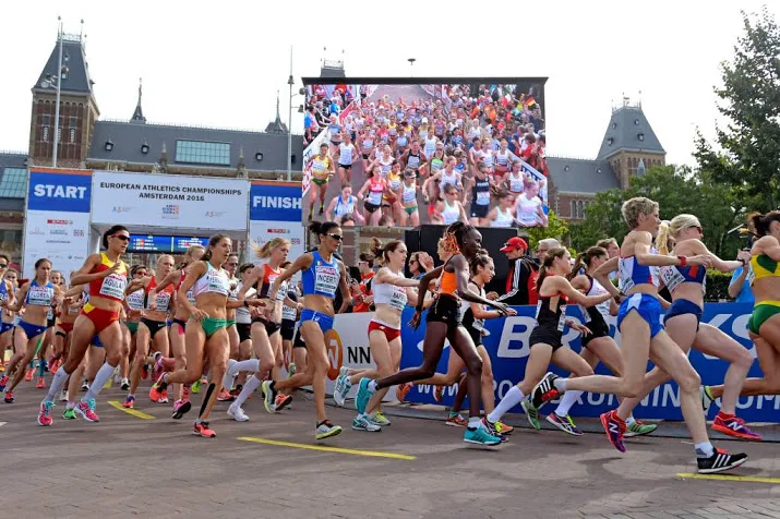 bekele weer snelste vrouw in amsterdam