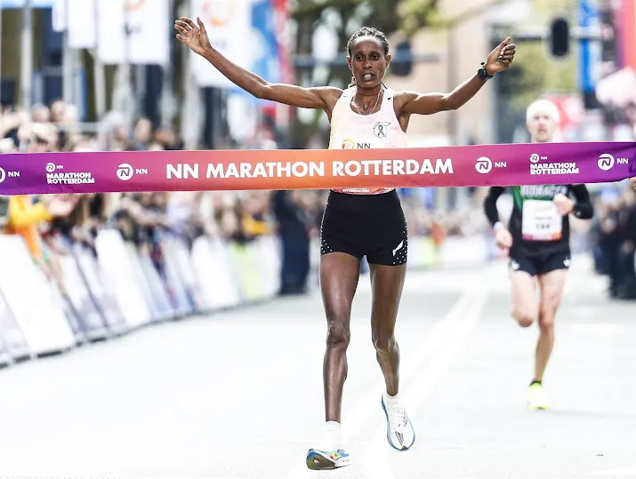 bekere snelste vrouw in marathon rotterdam luijten pakt titel