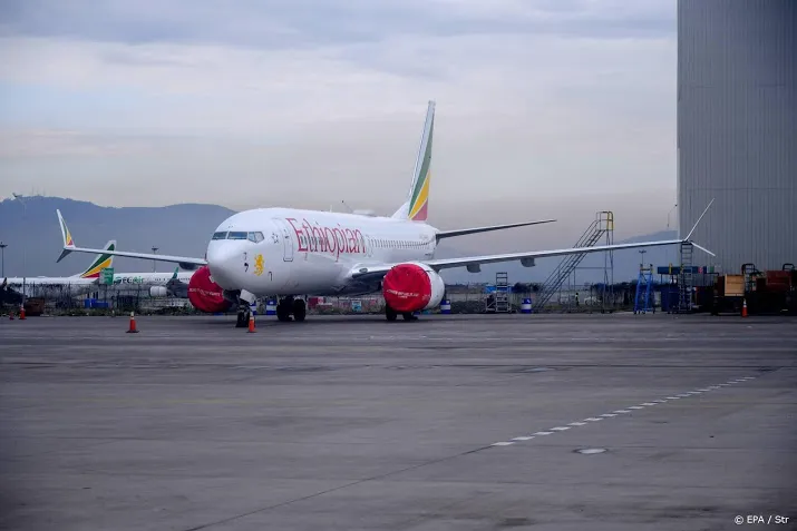 beleggers klagen boeing aan om 737 max