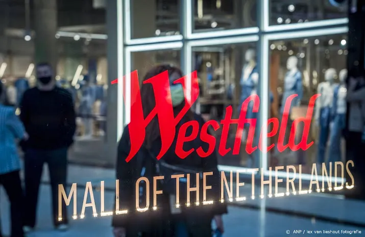 beleggers zetten eigenaar mall of the netherlands hoger op beurs