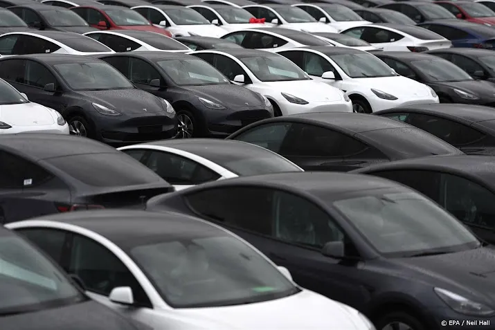 beleggingsfonds soros verkoopt belang tesla en aandelen rivian