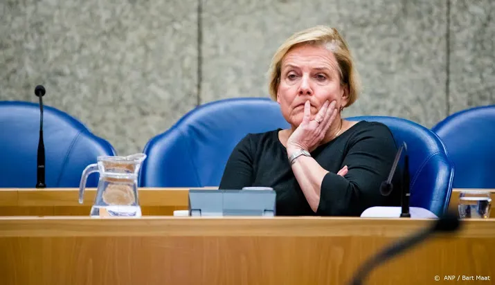 beleid bewindslieden defensie onvoldoende