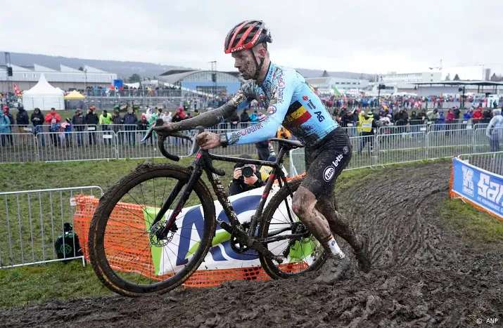 belg iserbyt wint veldrit in hulst