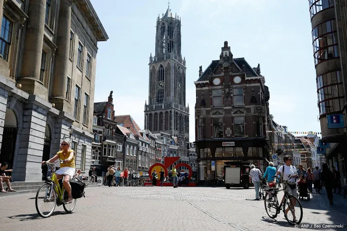 belgie raadt ook reizen naar utrecht af