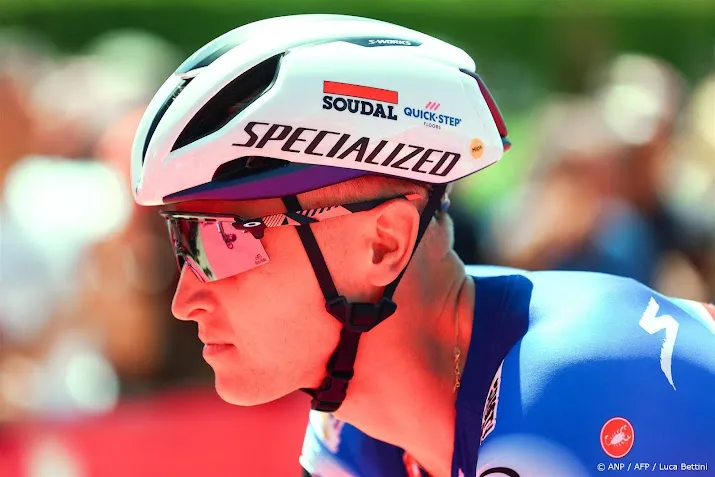 belgische sprinter merlier wint derde etappe giro ditalia