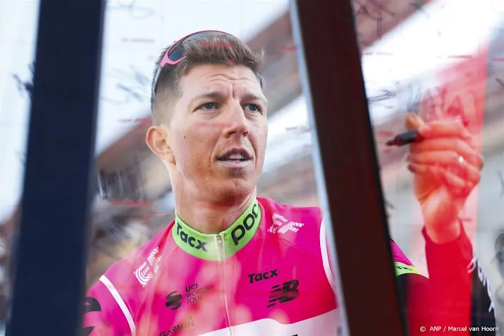belgische wielrenner vanmarcke uit roulatie door polsbreuk