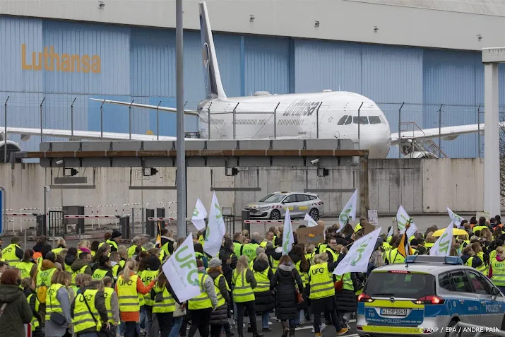 bemiddeling om cao grondpersoneel lufthansa start volgende week