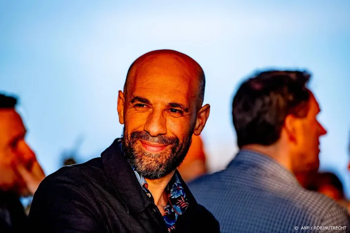 benali schrijft essay over nederlandse piraat die moslim werd