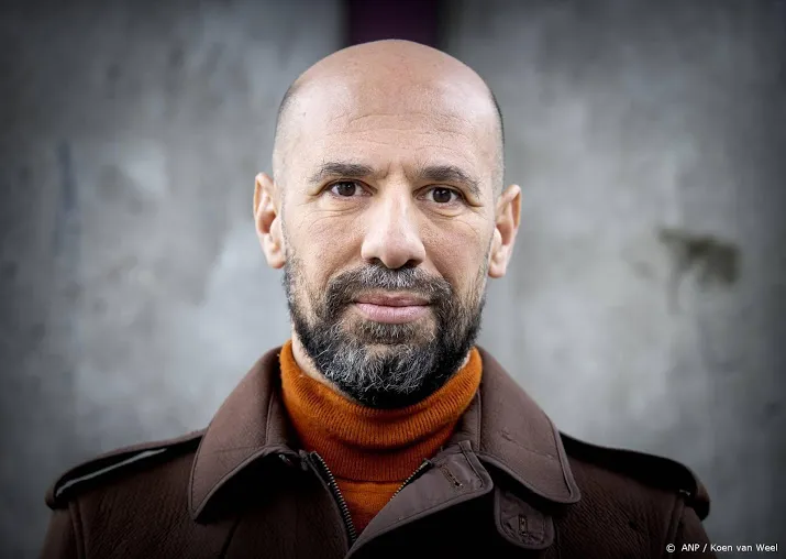 benali voelde zich gedwongen op te stappen als spreker op 4 mei