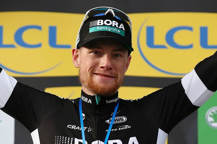 bennett wint op formule 1 circuit melbourne
