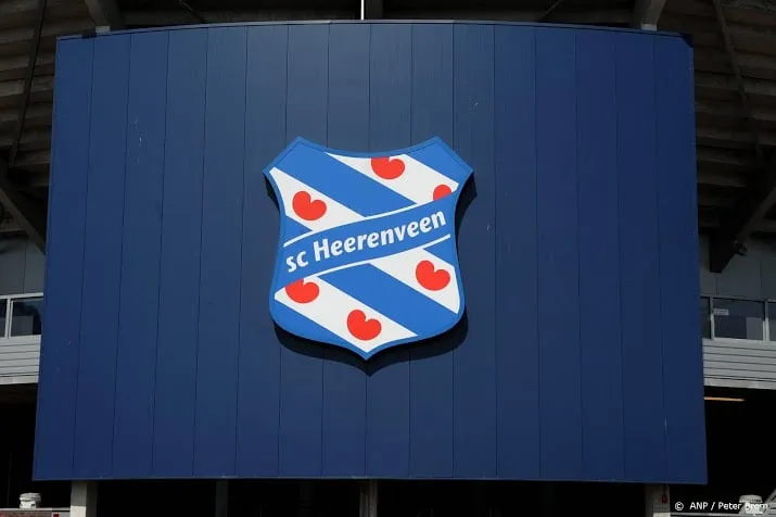berenactie bij sc heerenveen levert ruim 313 000 euro op