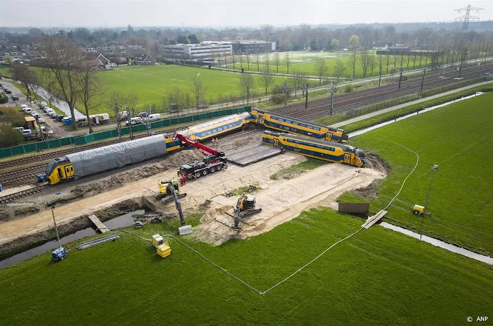 bergen verongelukte trein in voorschoten begonnen