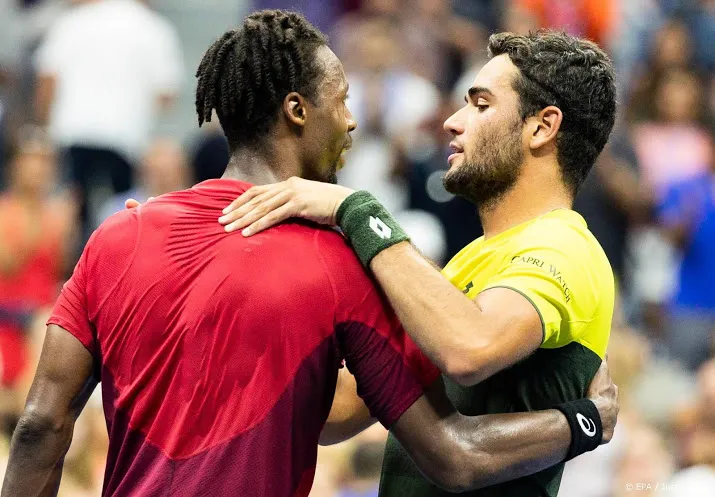 berrettini in slopend gevecht lang monfils