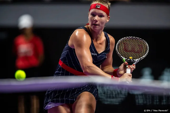 bertens begint tennisjaar met moeizame zege in brisbane