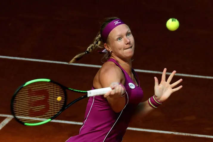 bertens naar laatste vier na zege op sjarapova