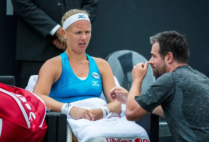 bertens start grasseizoen met zege in rosmalen