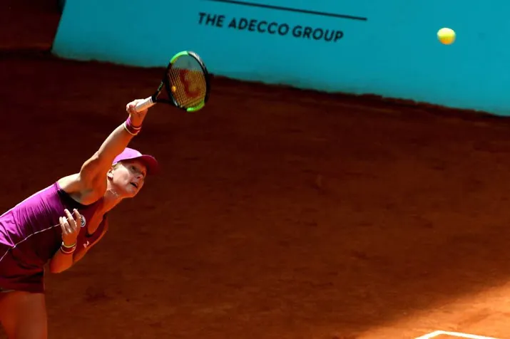 bertens treft sjarapova in madrid