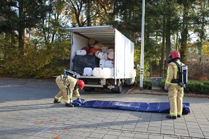 bestelwagen met drugsafval gevonden in brabant