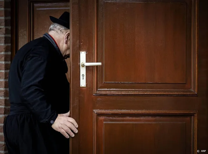bestuur mieraskerk krimpen aan den ijssel biedt excuses aan