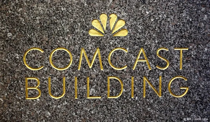 bestuursvoorzitter per direct weg bij nbc om ongepaste relatie