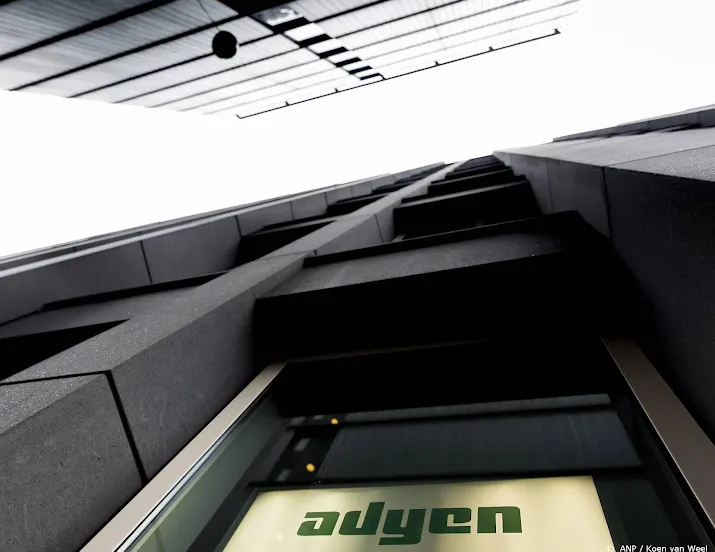 betaalbedrijf adyen onderaan in hogere aex