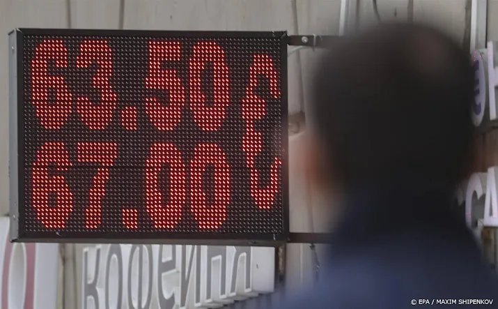 beurs en banken in moskou maandag open ondanks vrije dag