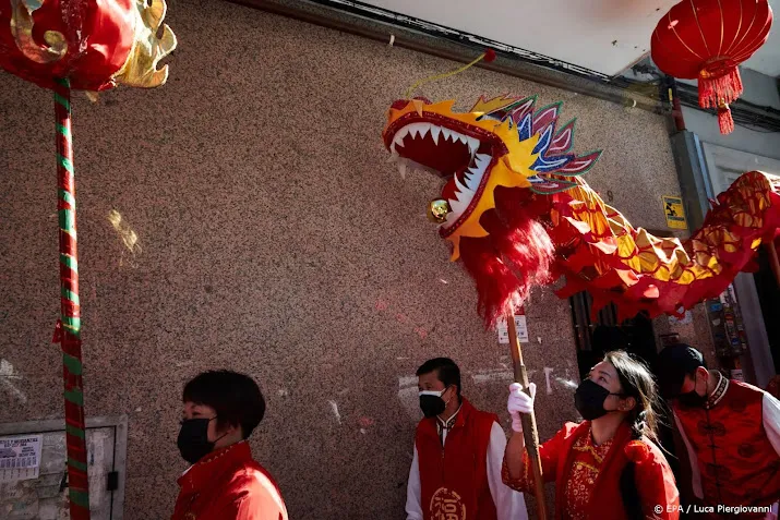 beurs hongkong fors omhoog na viering chinese nieuwjaar