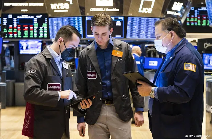 beurzen in new york lager na rentevrees twitter wint opnieuw