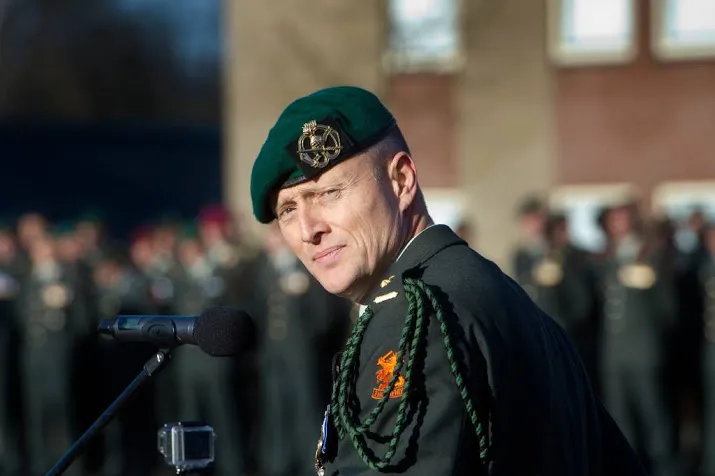 bevelhebber commandos vertrekt