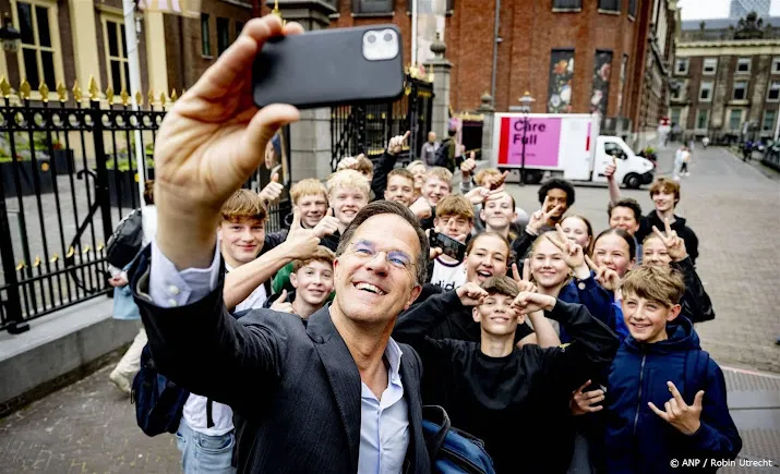 bewindslieden lovend over vertrekkende rutte ik ga hem missen