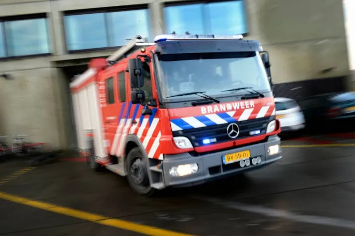 bewoners huis uit na brand in almelo