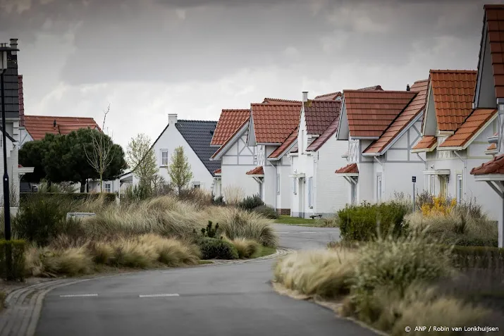bij roompot in zomer waarschijnlijk geen plek voor vluchtelingen