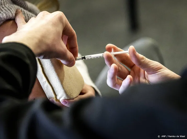 bij vaccinatielocatie in houten wordt woensdag laatste prik gezet